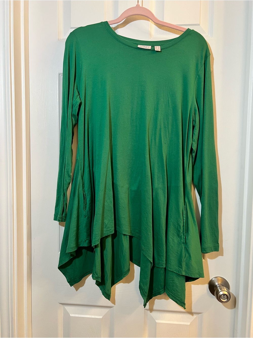 🦋 LOGO by Lori Goldstein Kelly Green Long Sleeve Handkerchief Hem Tunic size L